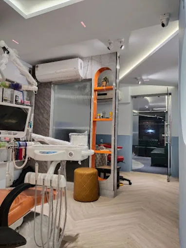 Image of: R S Dental Care Thiruvalluvar In Thiruvanmiyur