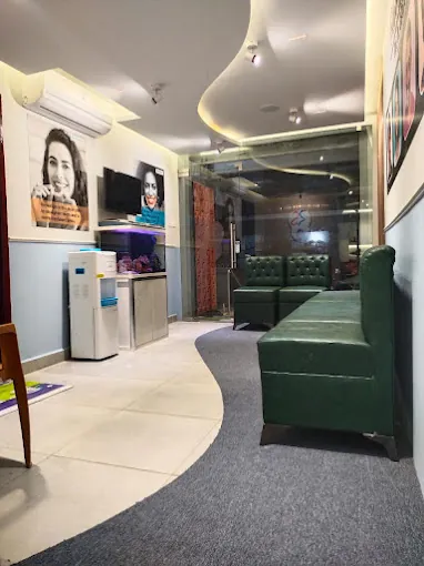 Image of: R S Dental Care Thiruvalluvar In Thiruvanmiyur