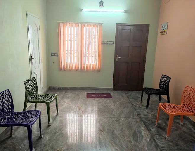 Image of: Radiant Smile Dental Clinic Dr In Virugambakkam 4
