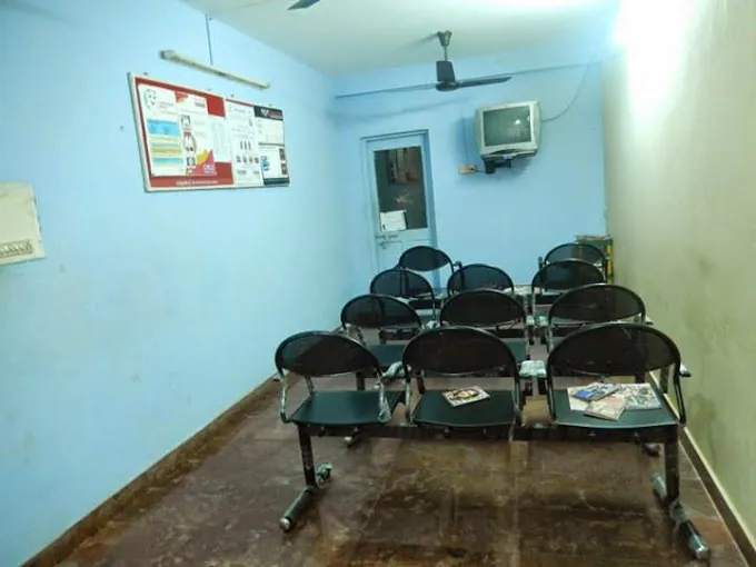 Image of: Ragu Dental Clinic In Chennai 3