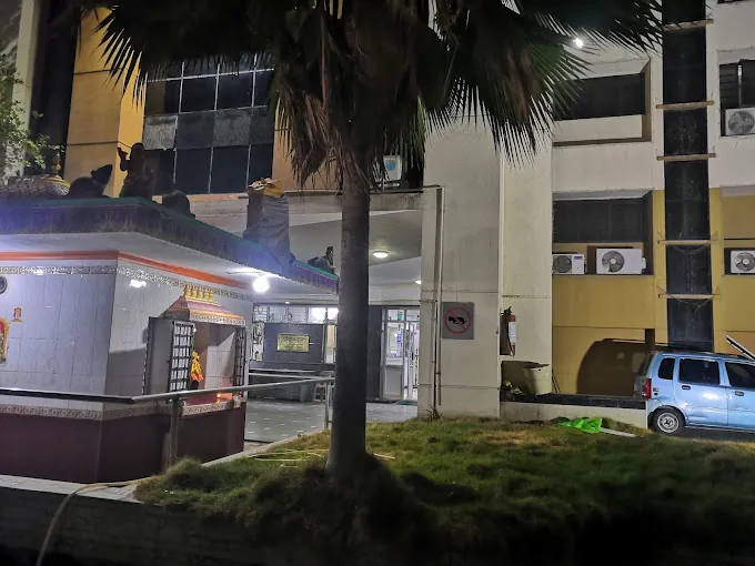 Image of: Rakshith Hospital In Valasaravakkam