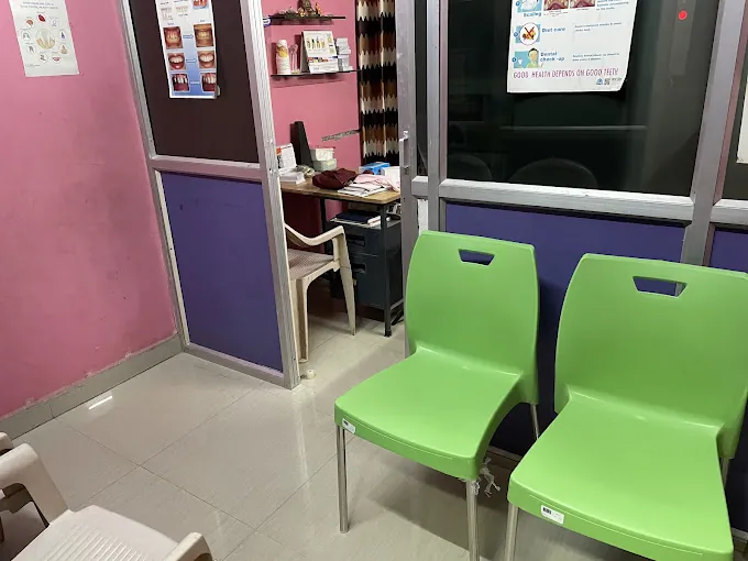 Image of: Roots Dental Clinic In Vyasarpadi 4