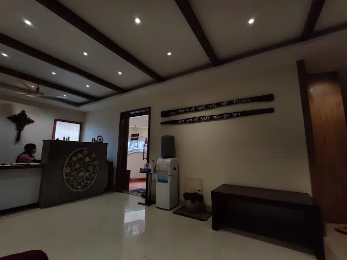 Image of: Sargunars Dental Care In Egmore