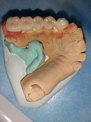 Image of: Sathya Dental Care In Arumbakkam