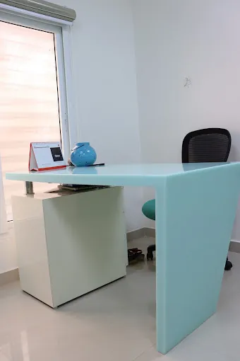 Image of: Smile 32 Dental Clinic In Perambur