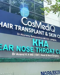 Image of: Cosmediq Hair Transplant And Skin In Kodambakkam