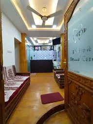 Image of: Dr Baskars Bk Eye In Adyar