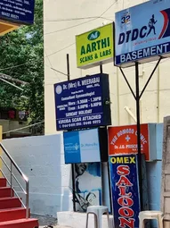 Image of: Drrmeerabai In Besant Nagar