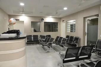 Image of: Jaya Eye Care Centre In Mandaveli