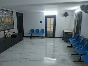 Image of: Madhu Clinic In Virugambakkam