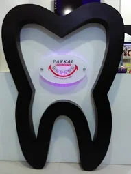 Image of: Parkal Dental Centre In Virugambakkam