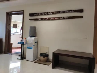 Image of: Sargunars Dental Care In Egmore