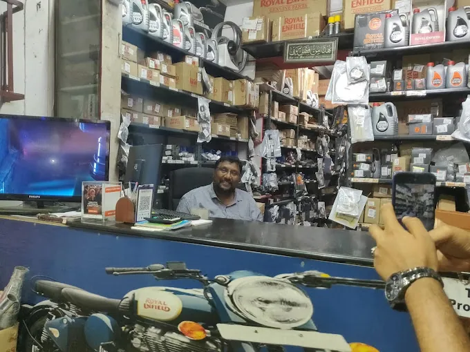 Image of: Mustack Motors in Egmore 2