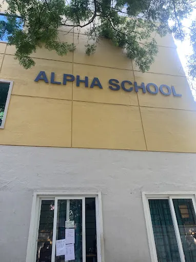 Image of: Alpha School Cbse School In Chennai