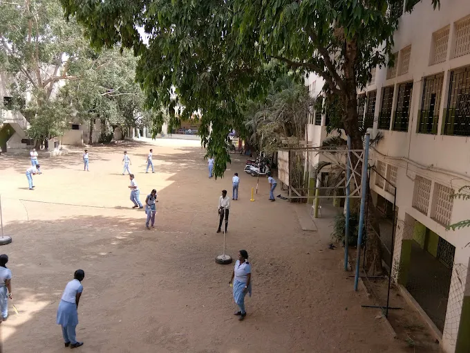 Image of: Balalok Matric Higher Secondary School In Virugambakkam