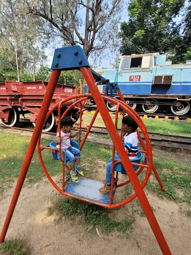 Image of: Chuttys Montessori Play School In Virugambakkam