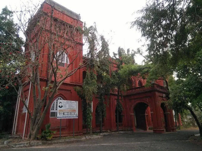 Image of: College Of Allied Health Sciencesking In Guindy