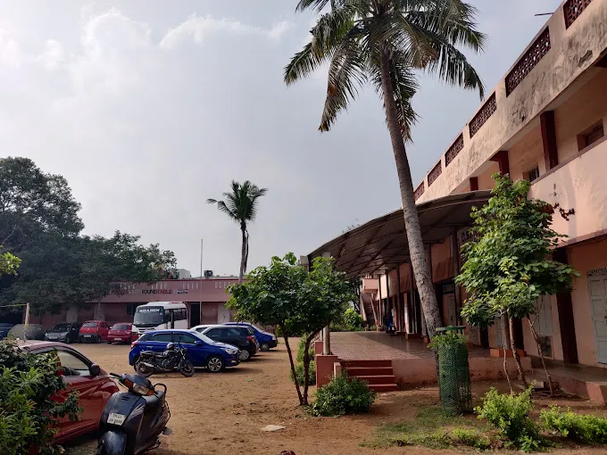 Image of: Csi Raja Gopal High School In Royapuram 3