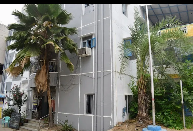 Image of: Eve Matriculation Higher Secondary School In Triplicane 5