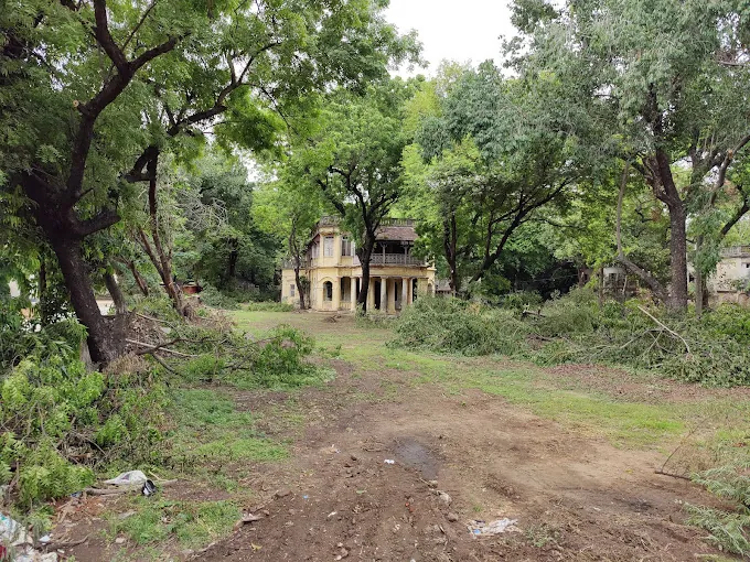 Image of: Kanchipuram Arulmigu Ekambaranathar Matriculation School In Kilpauk 2