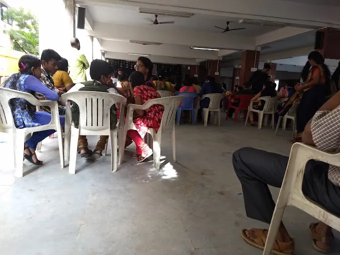 Image of: Kerala Vidhyalayam Higher Secondary School In Poonamallee 2