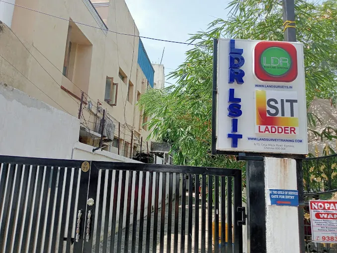 Image of: Ladder Survey Institute Of Technology In Egmore 2