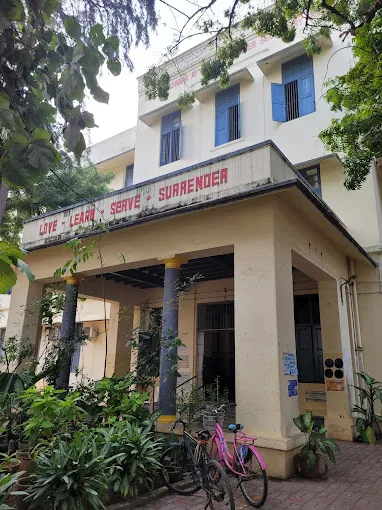 Image of: Lady Sivaswamy Ayyar Girls School In Mylapore 3