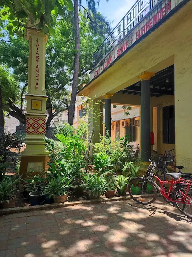 Image of: Lady Sivaswamy Ayyar Girls School In Mylapore