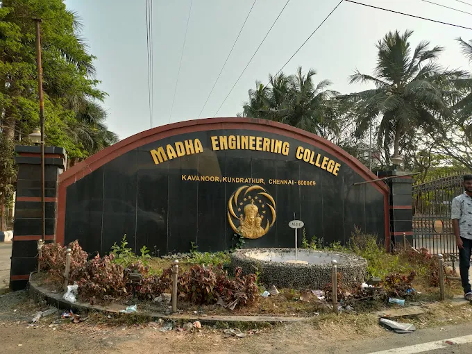 Image of: Madha Engineering College In Kundrathur 3