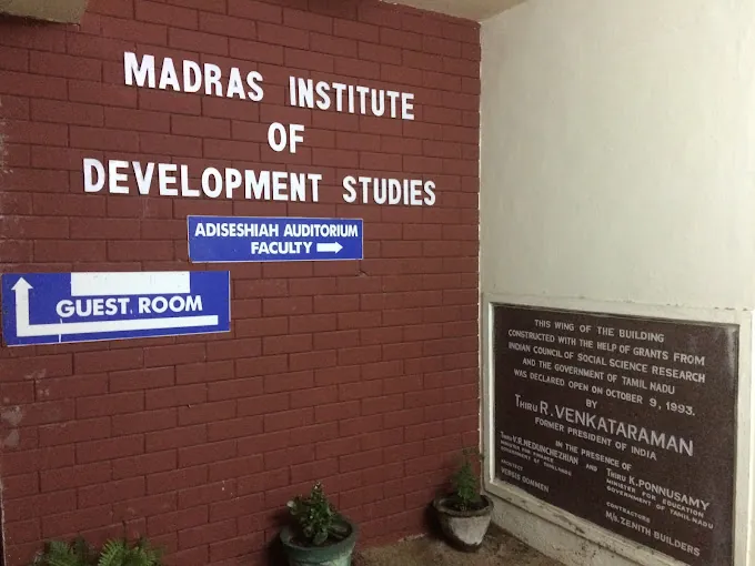 Image of: Madras Institute Of Development Studies In Adyar 3