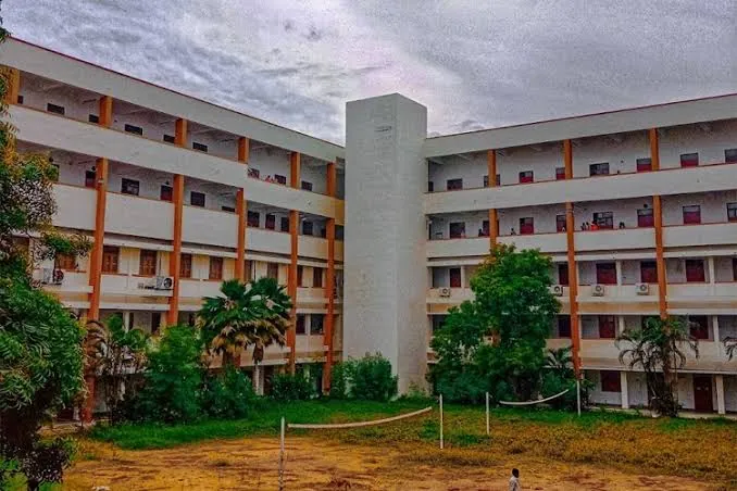 Image of: Meenakshi College For Women In Kodambakkam