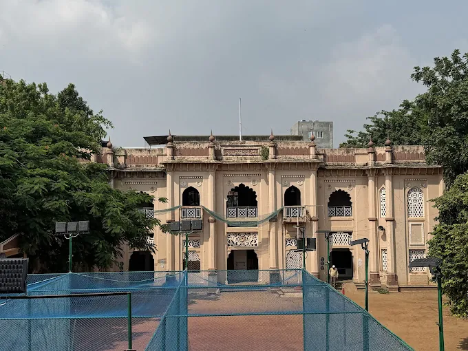 Image of: Muslim Higher Secondary School In Triplicane