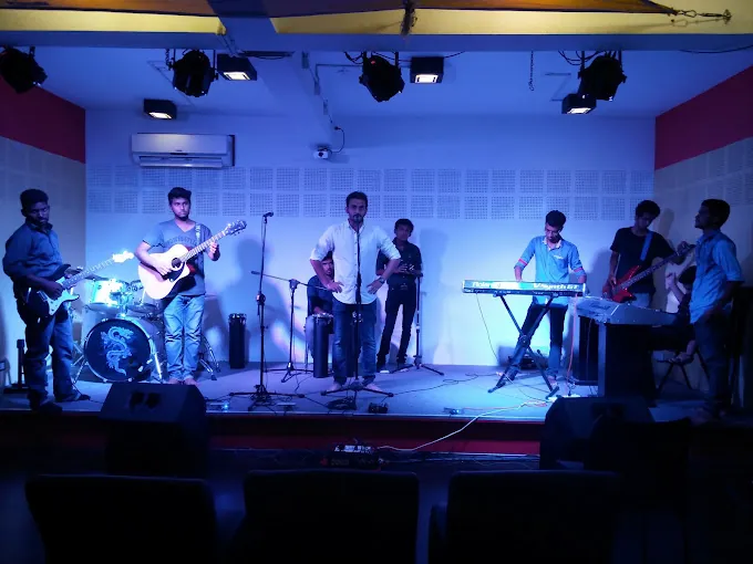 Image of: Muzik Lounge School Of Audio In Vadapalani