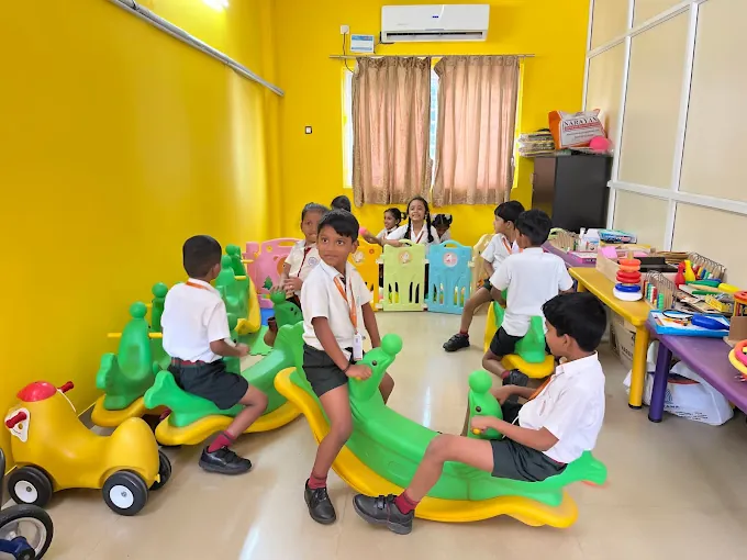 Image of: Narayana Olympiad School In Mogappair