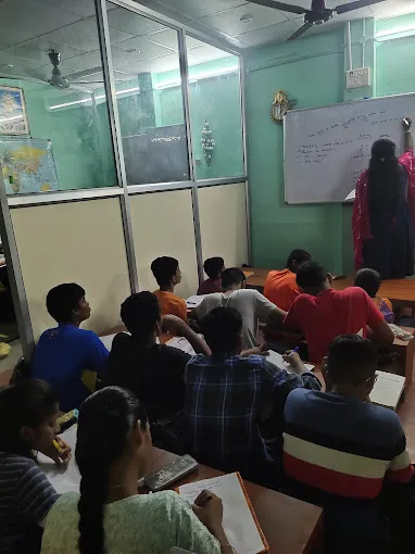 Image of: Pathmadev Academy In Choolai 3