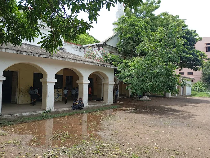 Image of: Railway Higer Secondary School Cbse In Perambur 2