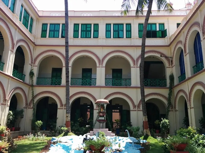 Image of: Ramakrishna Mission Residential High School In Mylapore 3