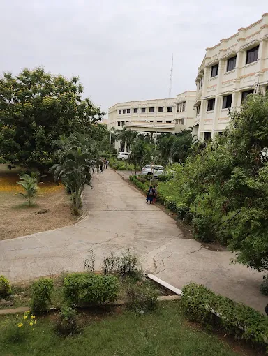 Image of: Sa Engineering College In Avadi 3