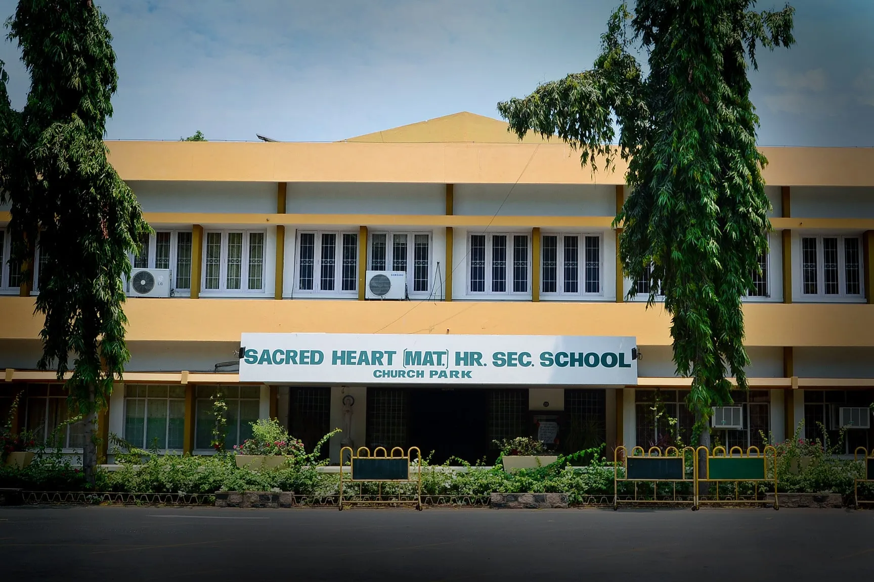 Image of: Sacred Heart Matriculation School In Kodungaiyur