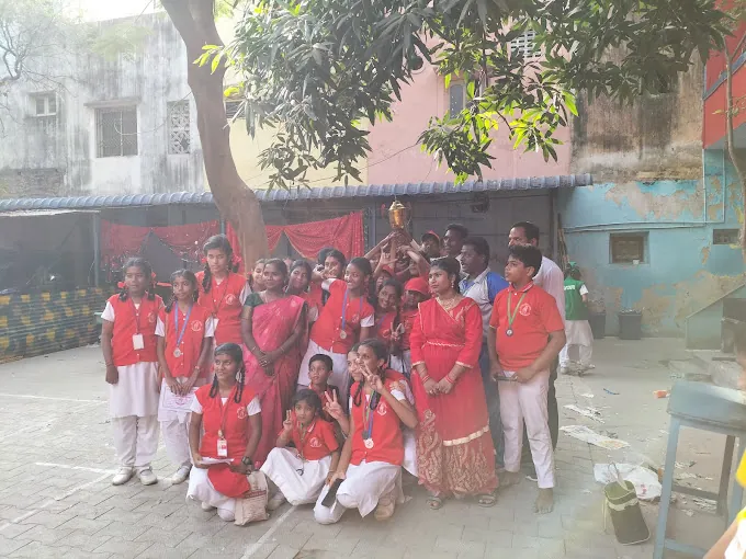 Image of: Saviour Matriculation School In Kodungaiyur 2