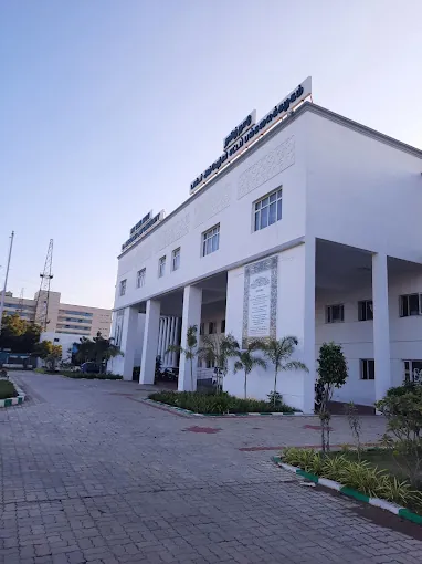 Image of: School Of Excellence In Law In Perungudi 2