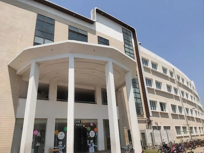 Image of: Shikshaa Public Cbse School In Chromepet 5