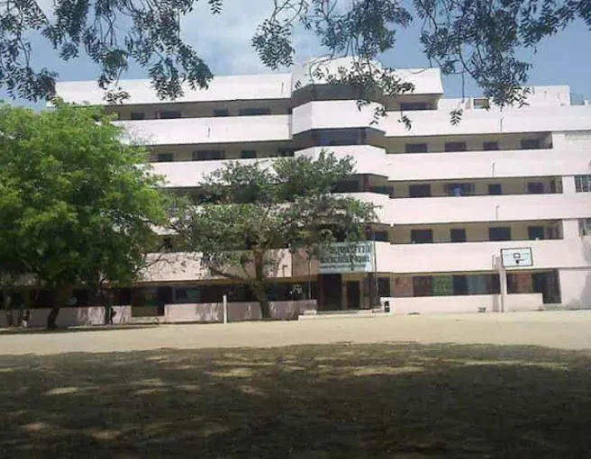 Image of: Sivanthi Matriculation Higher Secondary School In Ramapuram 2