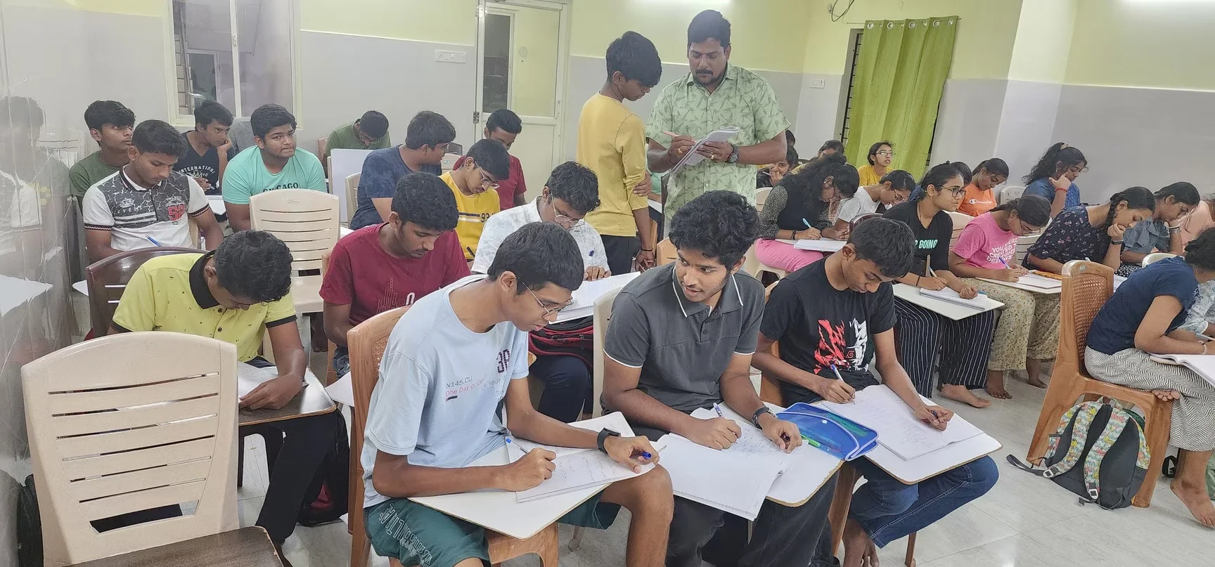 Image of: Sree Hayagreeva Physics Coaching Centre In Chennai