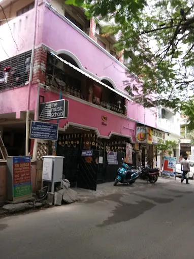 Image of: Sri Durga Driving School In Saligramam