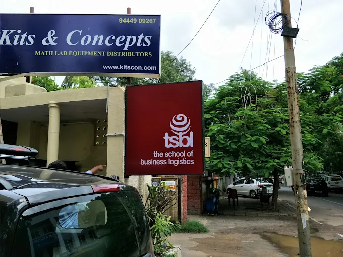 Image of: Ssn Educational And Charitable Trust In Adyar
