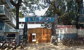 Image of: St Johns Matriculation Higher Secondary School In Virugambakkam