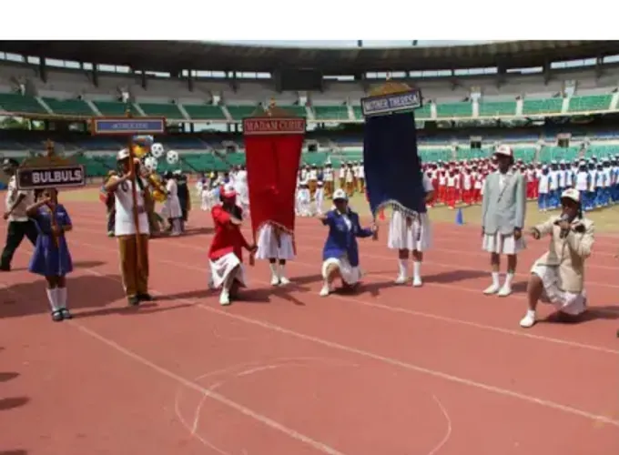 Image of: Tst Rajahschool Hrsecschool In Tondiarpet