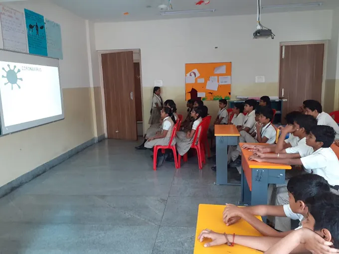 Image of: Vaels Ravindra Bharathi Global School In Koyambedu