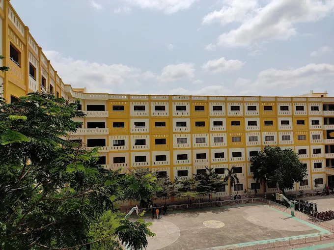Image of: Voc Block Dr M G In Maduravoyal